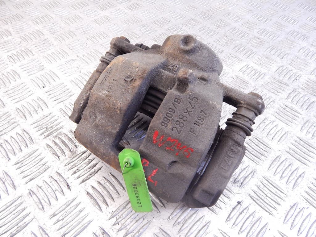 Суппорт передний левый к Mercedes B W245 (05-08)