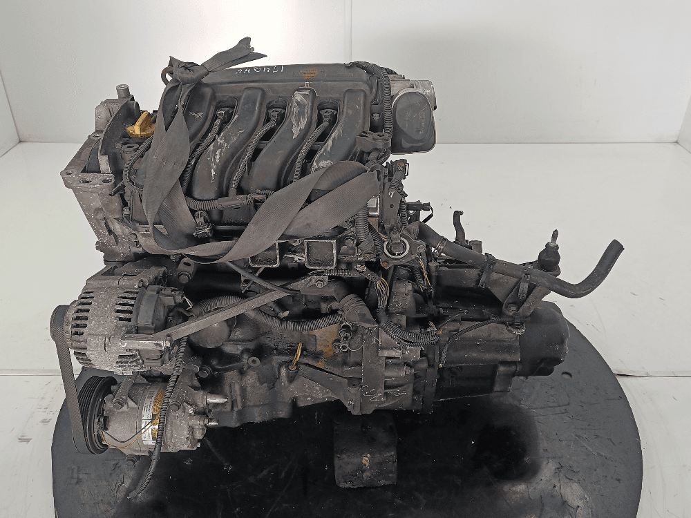 Двигатель к Renault Megane 2 (02-06)