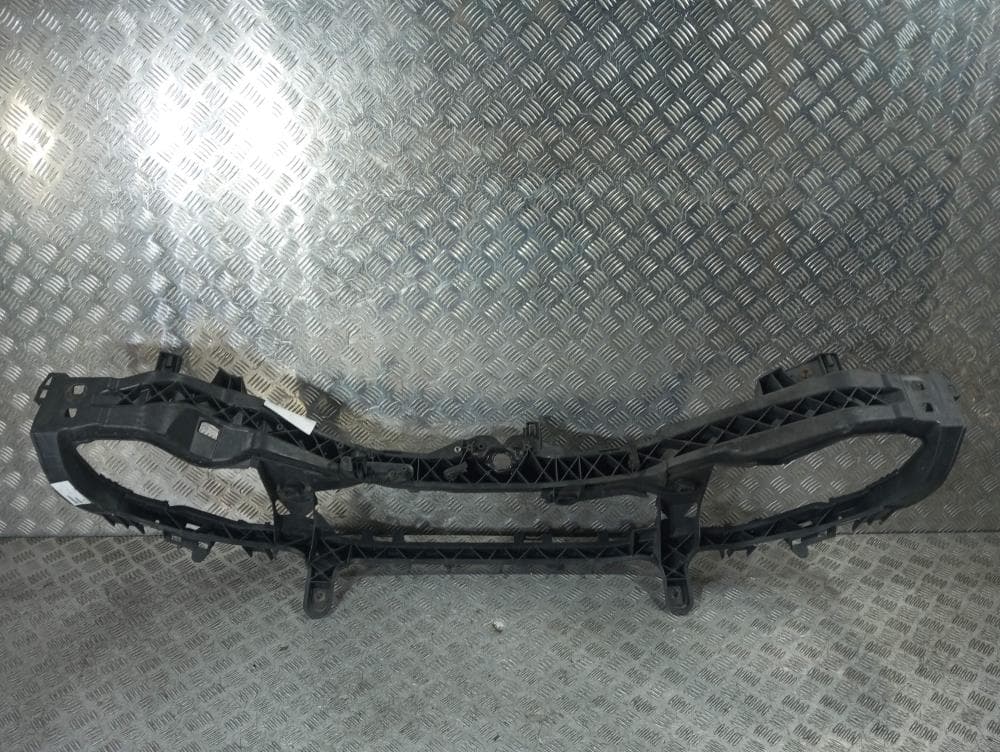 Передняя панель крепления облицовки (телевизор) к Ford C-Max 1 (03-07)