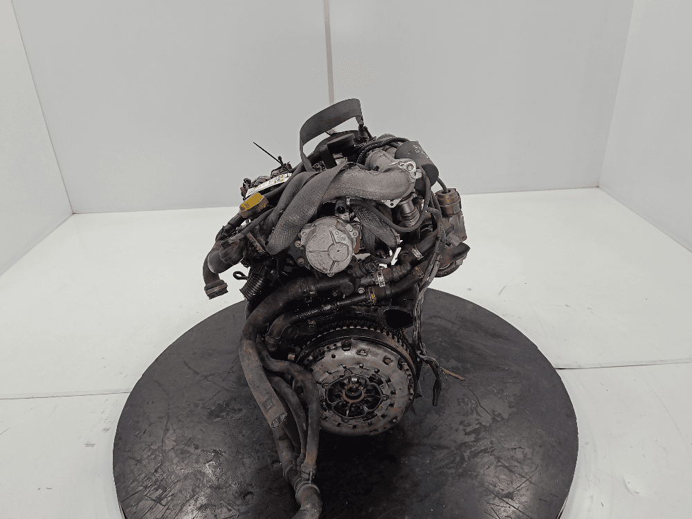 Двигатель к Renault Scenic 2 (03-06)