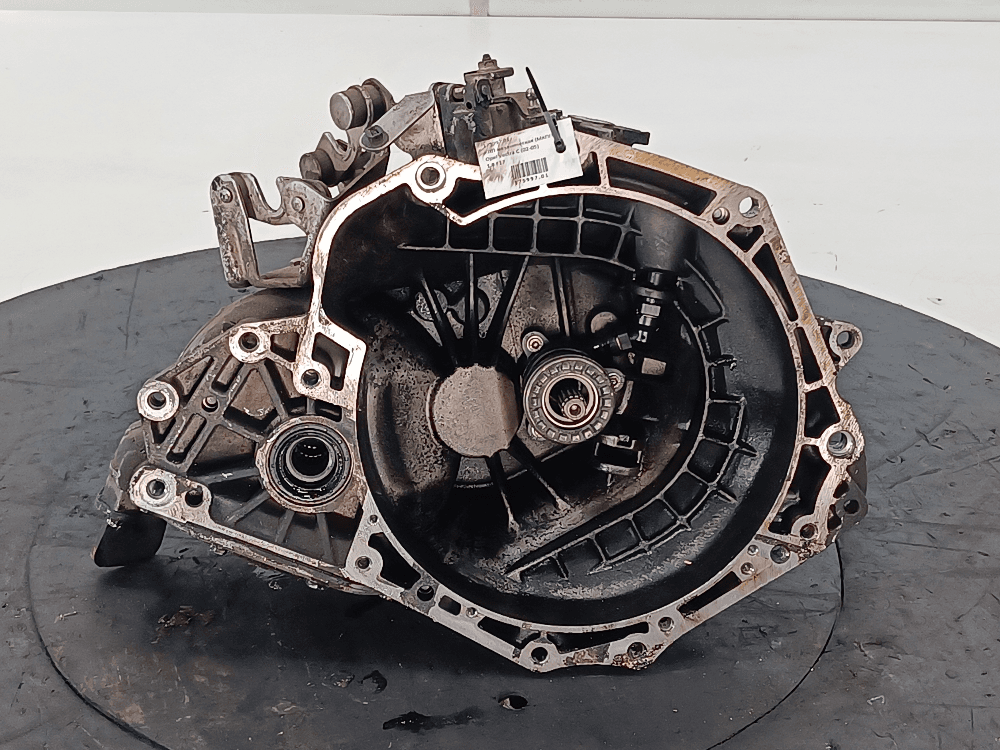 КПП механическая (МКПП) к Opel Vectra C (02-05)
