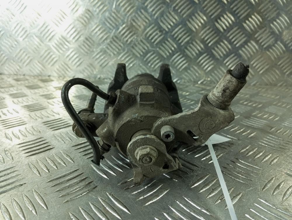 Суппорт задний левый к Citroen C4 1 (04-08)