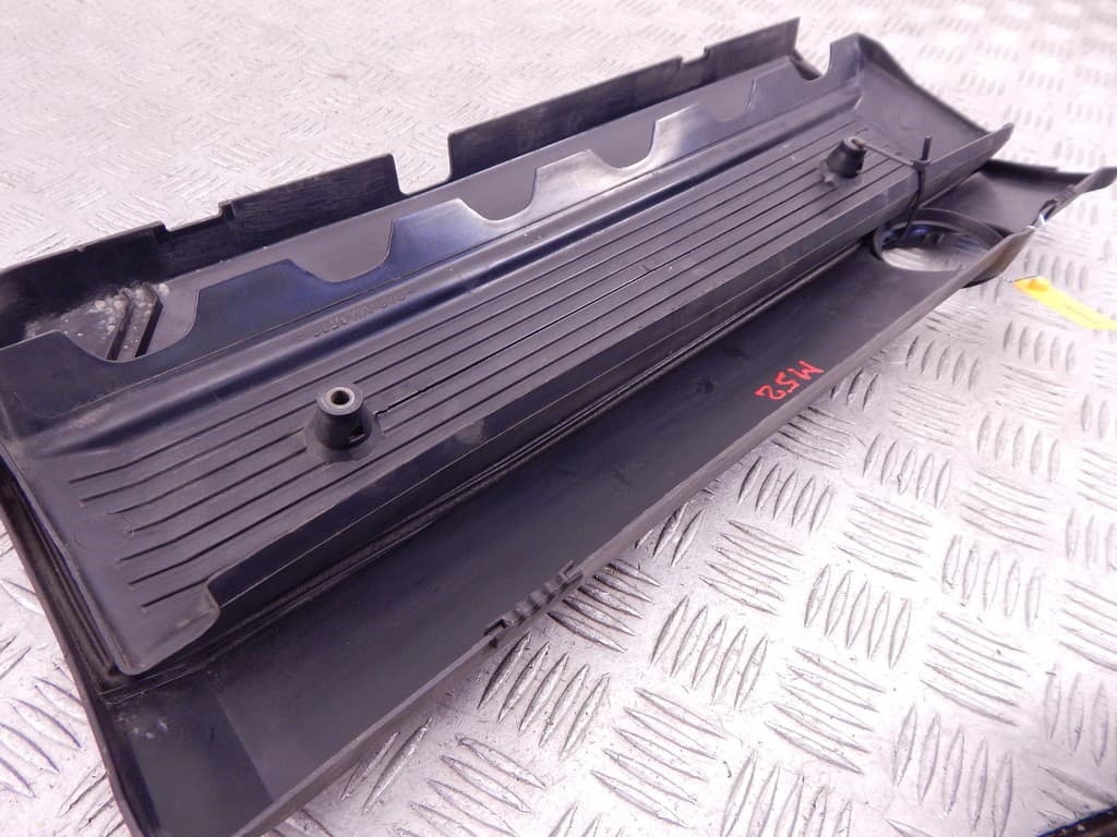 Декоративная крышка двигателя к BMW 7 E38 (94-98)