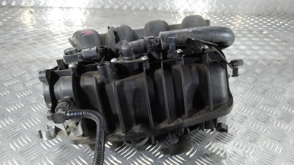 Коллектор впускной к BMW 3 E90/E91/E92/E93 (05-10)