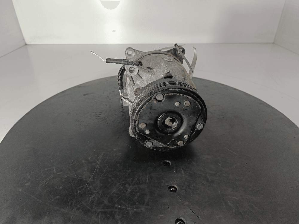 Компрессор кондиционера к Renault Megane 1 (95-99)