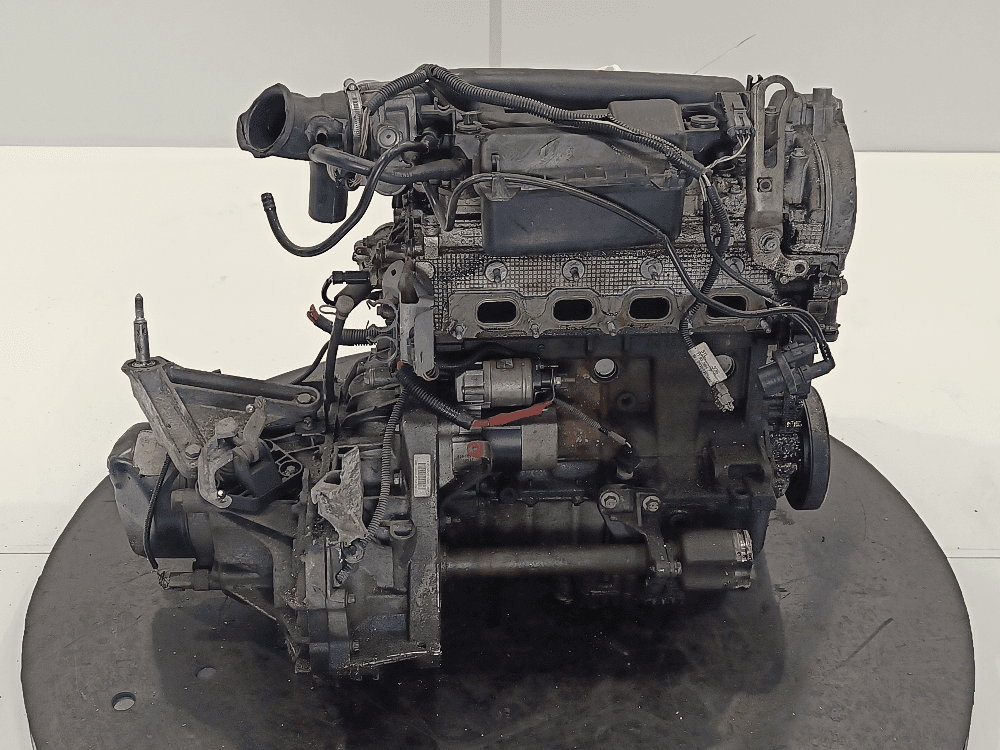 Двигатель к Renault Scenic 2 (03-06)