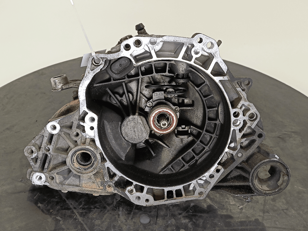 КПП механическая (МКПП) к Opel Corsa D (06-11)