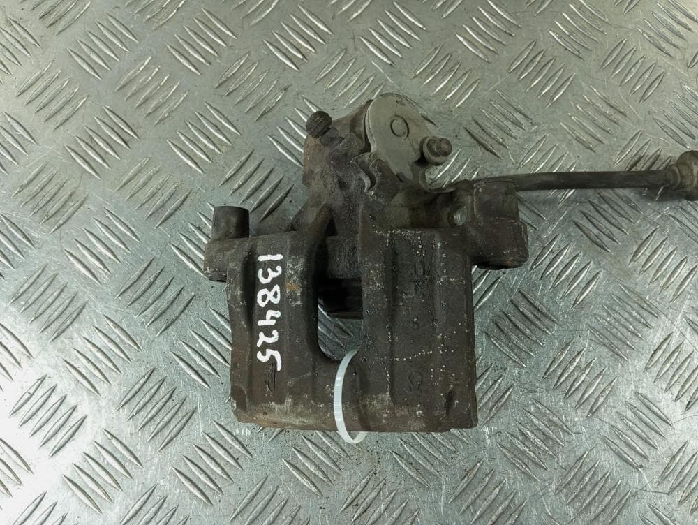 Суппорт задний правый к Ford Focus 2 (04-08)