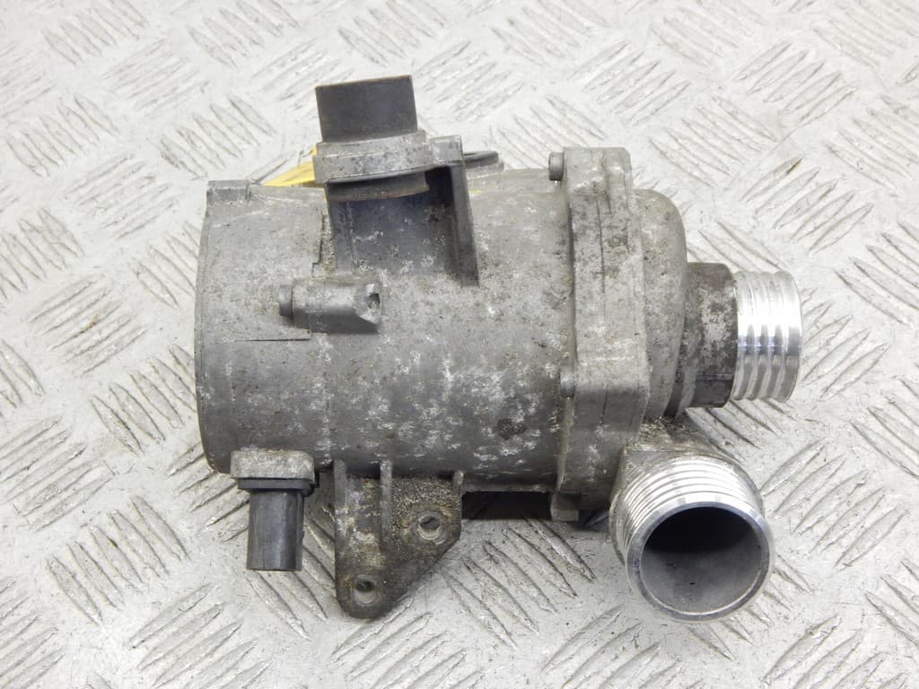 Помпа к BMW 3 E90/E91/E92/E93 (05-10)