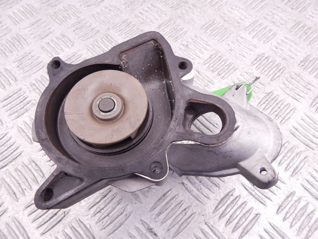 Помпа к BMW 3 E46 (97-03)