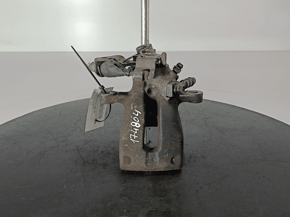 Суппорт задний правый к Opel Astra G (98-04)