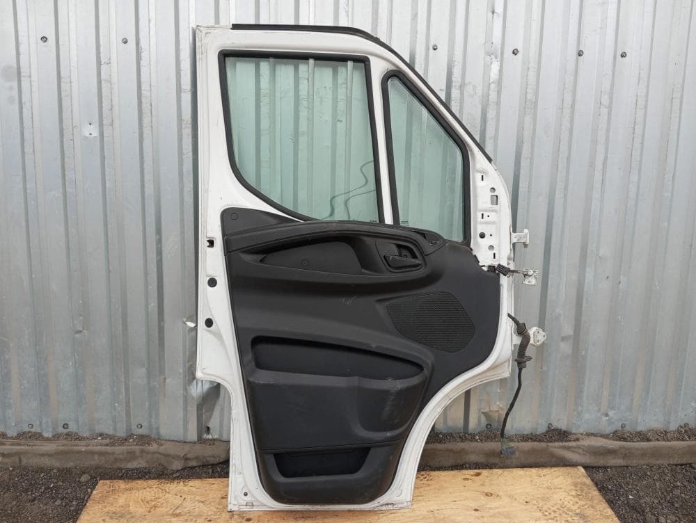 Дверь передняя левая к Iveco Daily 6 (14-24)