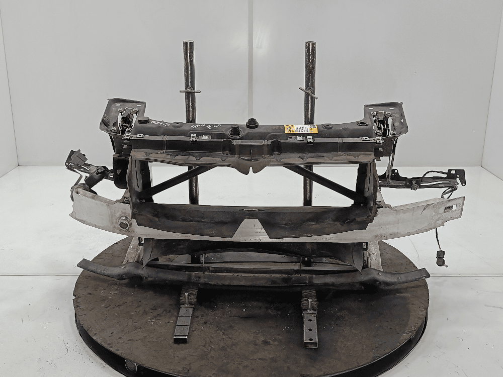 Передняя панель крепления облицовки (телевизор) к BMW 1 F20/F21 (11-15)