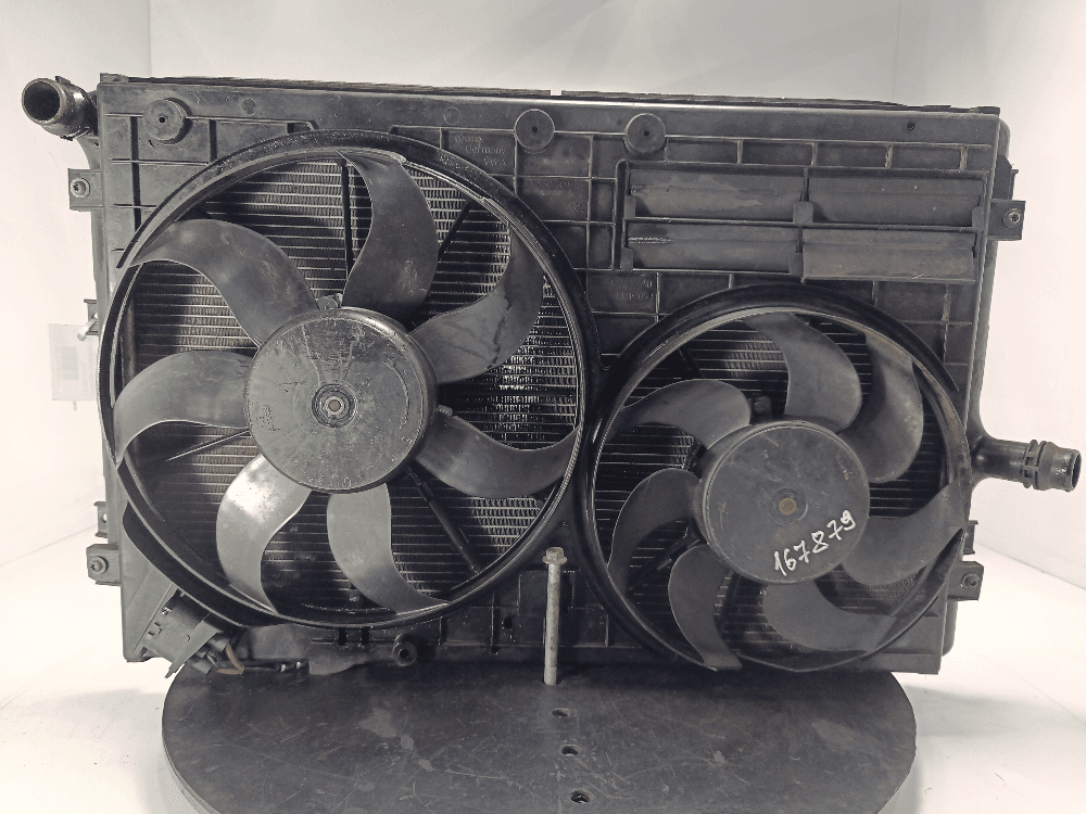 Радиатор (основной) к Volkswagen Passat B6 (05-10)