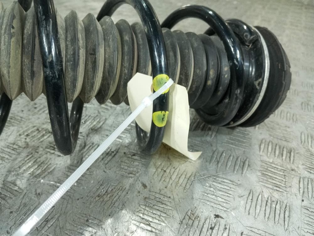 Стойка передняя правая к Suzuki SX4 2 Рестайлинг (16-24)