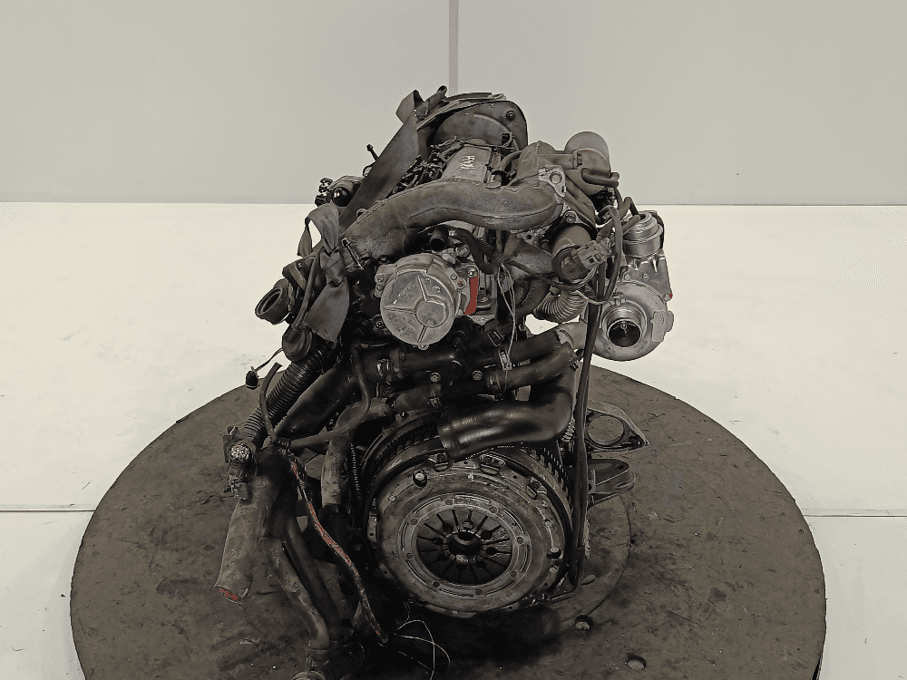 Двигатель к Renault Scenic 2 (03-06)