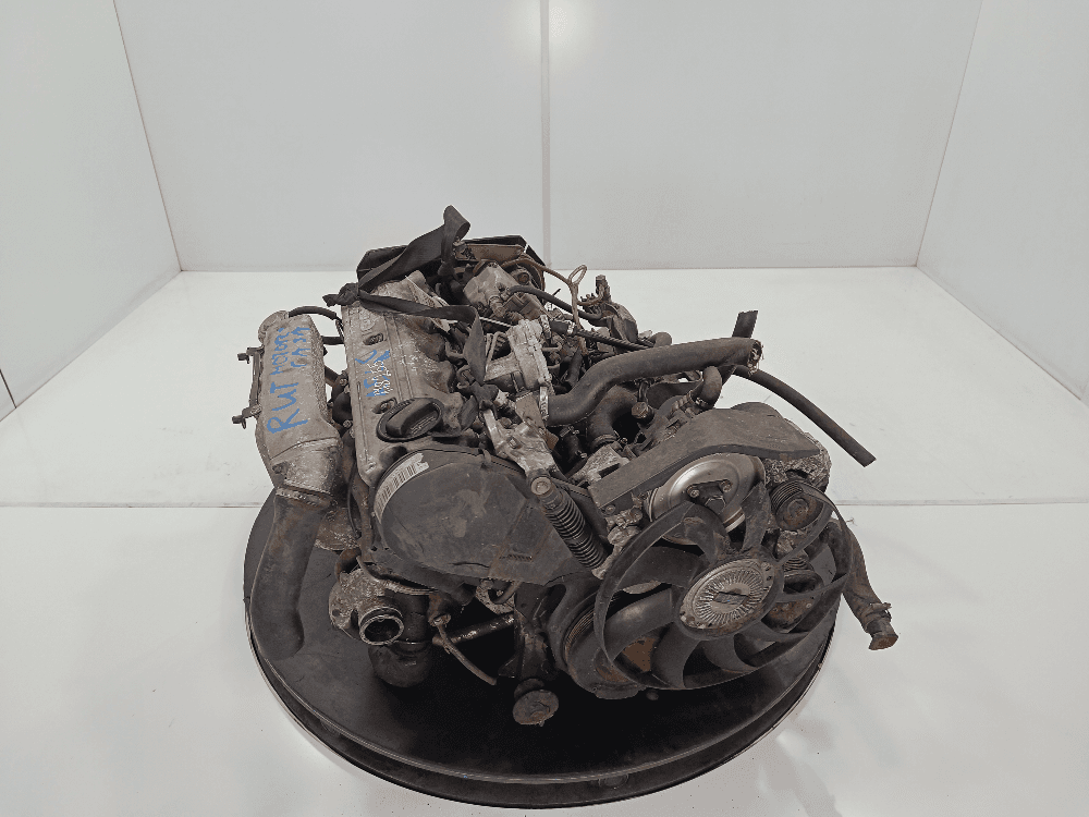 Двигатель к Audi A6 C4 (94-97)