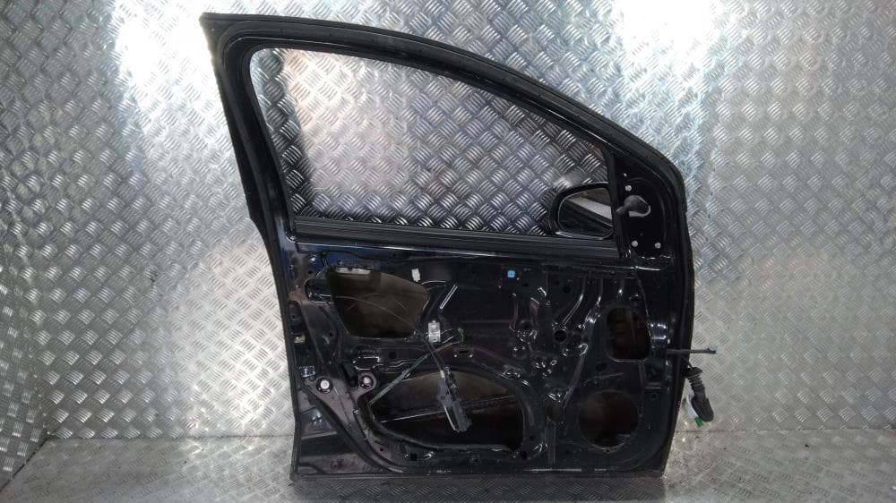 Дверь передняя левая к Suzuki Alto 7 (09-14)