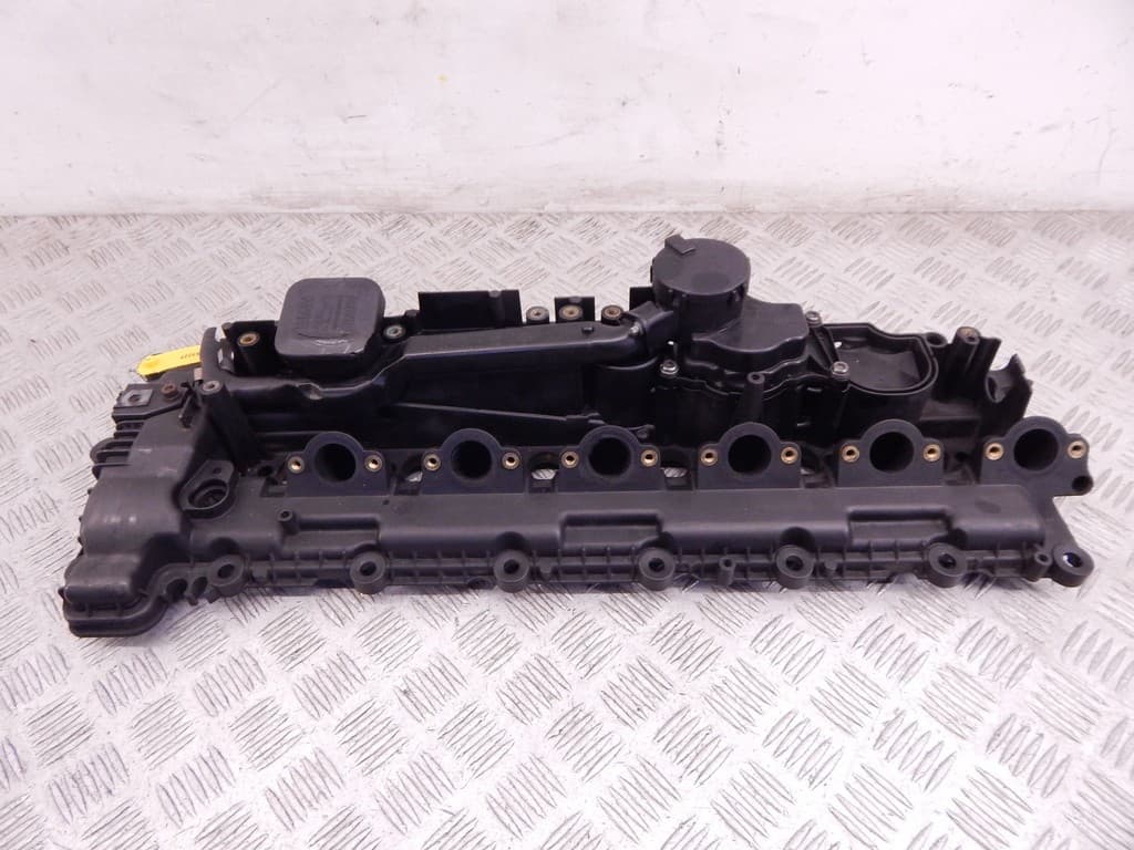 Клапанная крышка к BMW 6 E63/E64 (03-07)