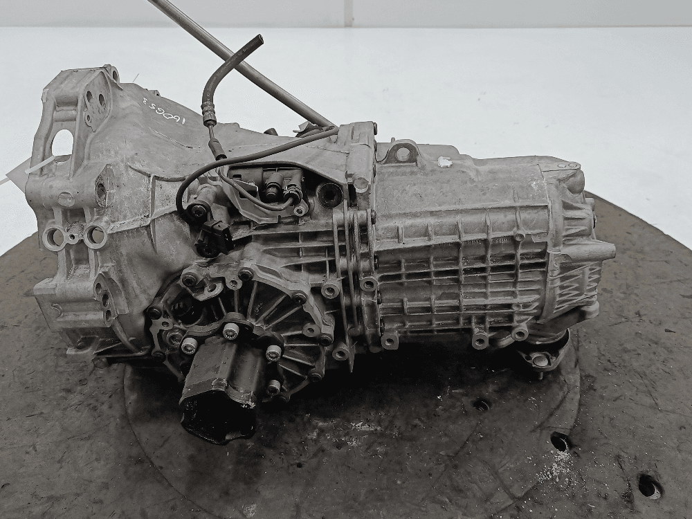 КПП механическая (МКПП) к Audi A4 B6 (01-05)