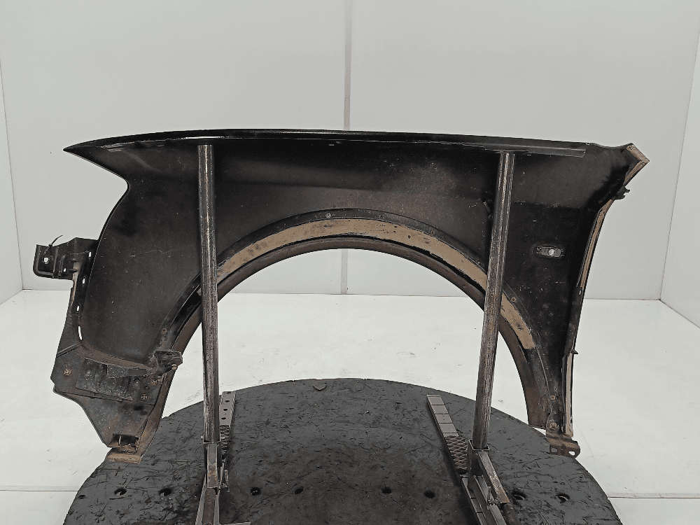 Крыло переднее правое к Audi A6 Allroad C5 (00-06)