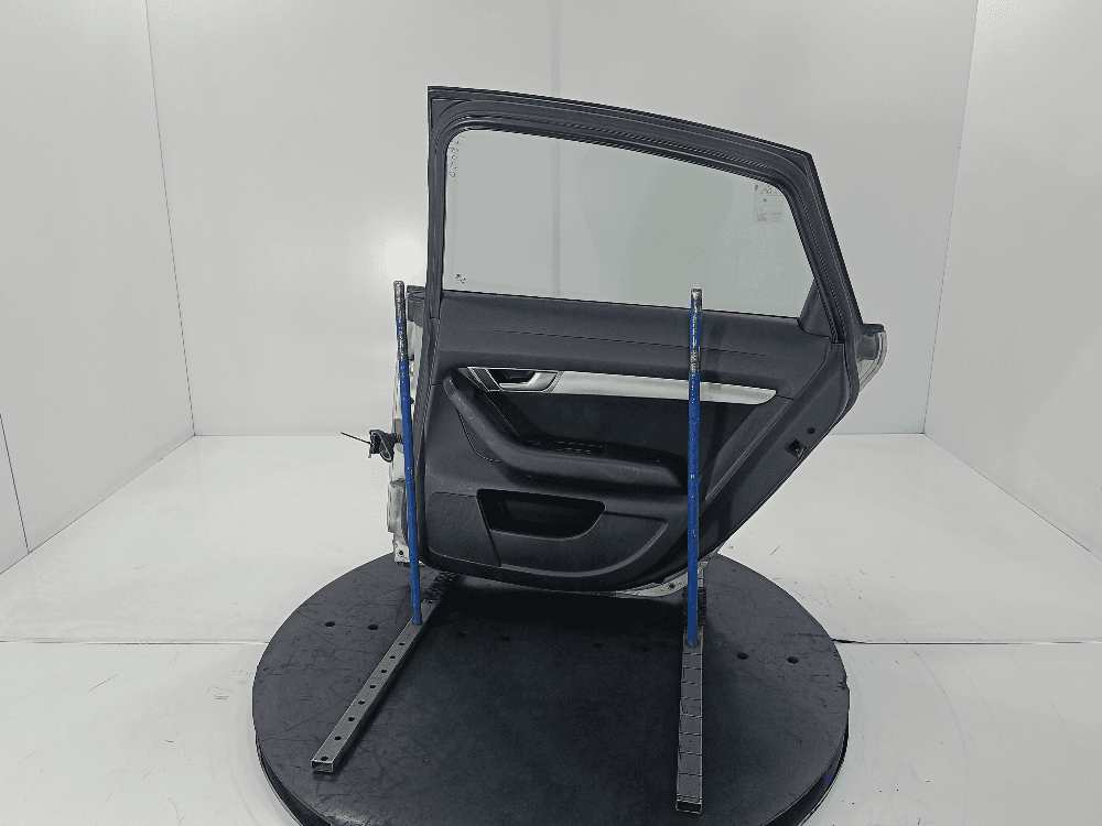 Дверь задняя правая к Audi A6 C6/4F (04-08)