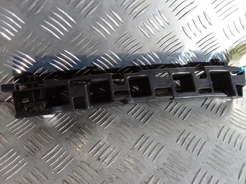 Кронштейн к Tesla Model X (15-21)