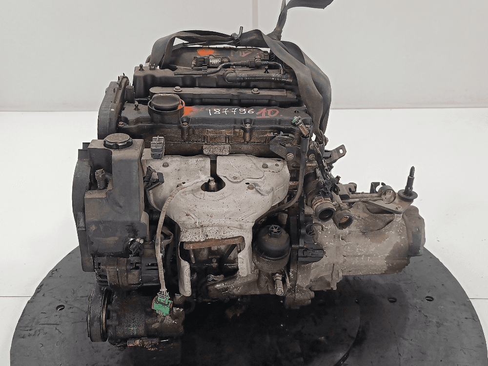 Двигатель к Peugeot 307 (01-05)