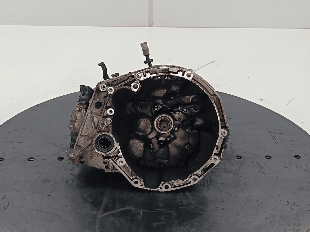 КПП механическая (МКПП) к Renault Laguna 2 (01-05)