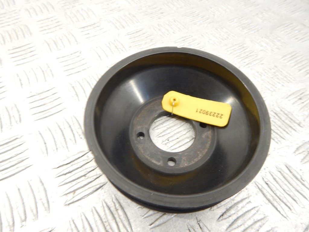 Шкив помпы к BMW 5 E39 (95-00)