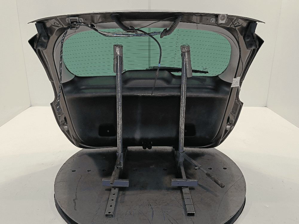 Крышка багажника (дверь 3-5) к Renault Grand Scenic 3 (09-16)