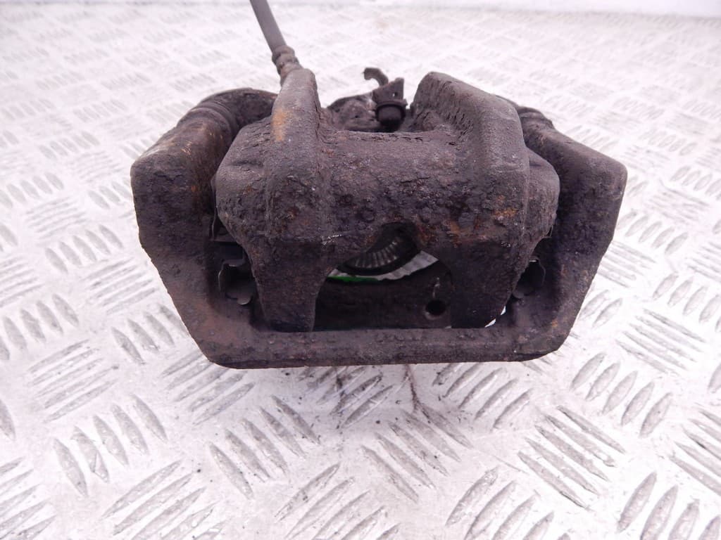 Суппорт задний правый к BMW 5 F10/F11/F07 (09-13)