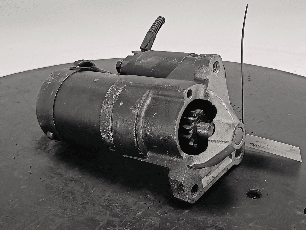 Стартер к Renault Trafic 2 (01-06)