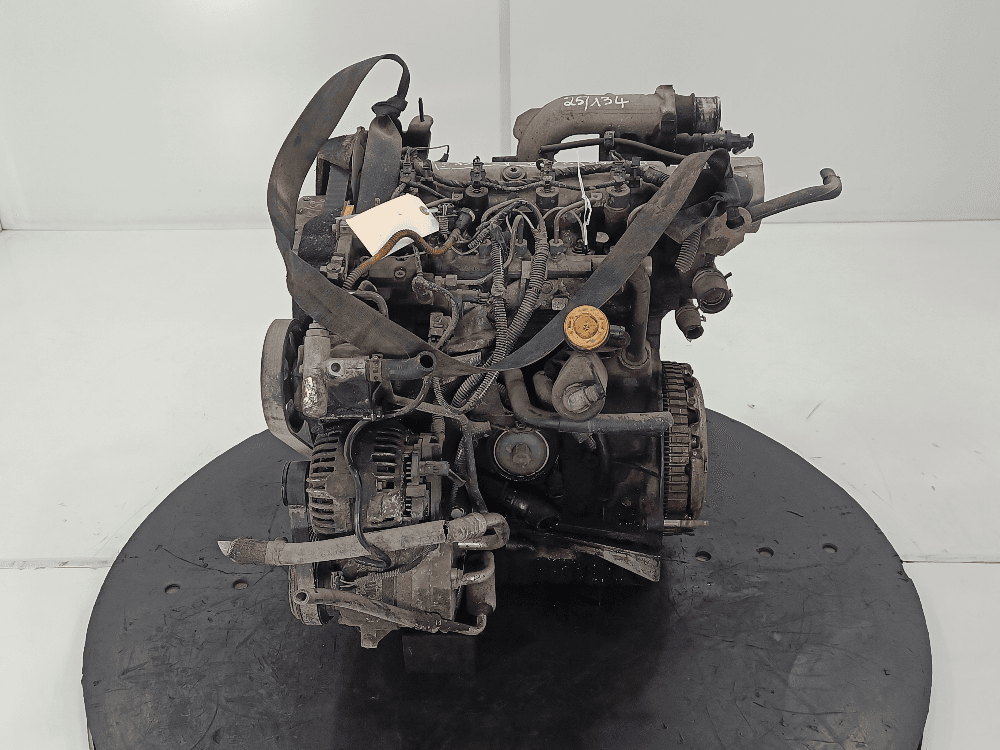 Двигатель к Renault Laguna 2 (01-05)