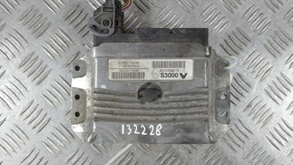 Блок управления двигателем к Renault Megane 2 (02-06)
