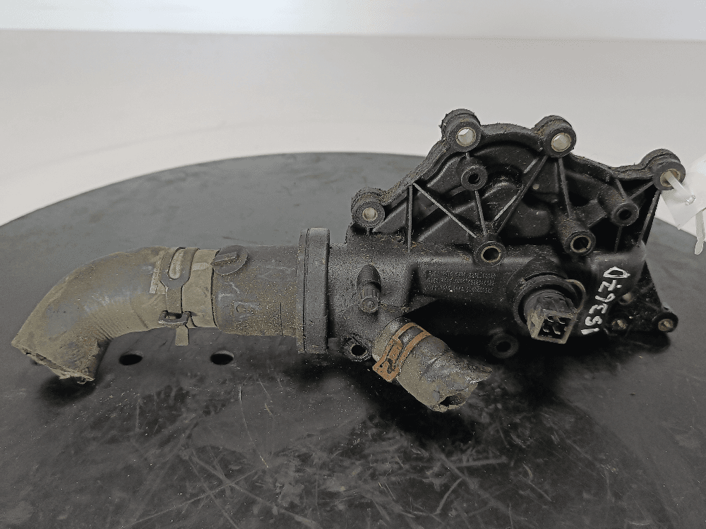 Корпус термостата к Renault Clio 2 Рестайлинг (01-03)