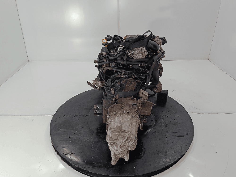 Двигатель к Audi A4 B7 (04-09)