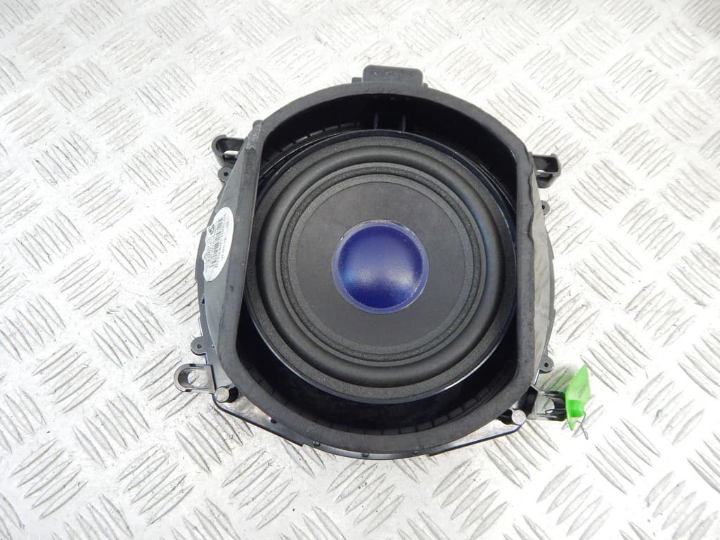 Сабвуфер к BMW X5 E70 (06-10)