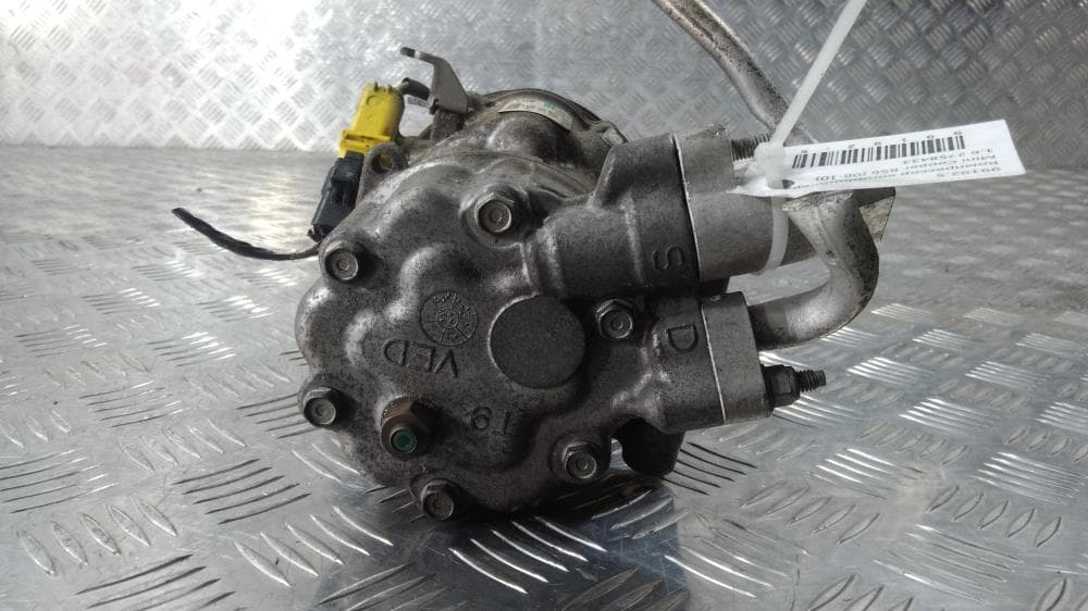 Компрессор кондиционера к Mini Cooper R56 (06-10)