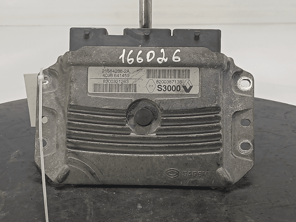 Блок управления двигателем к Renault Megane 2 (02-06)