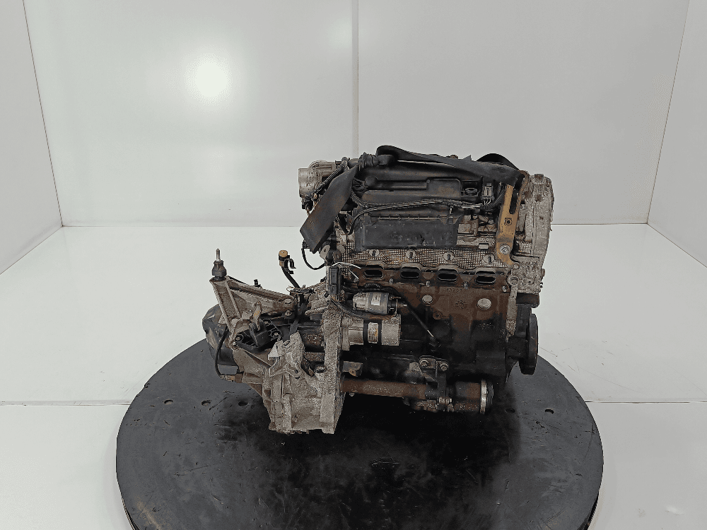 Двигатель к Renault Scenic 2 (03-06)