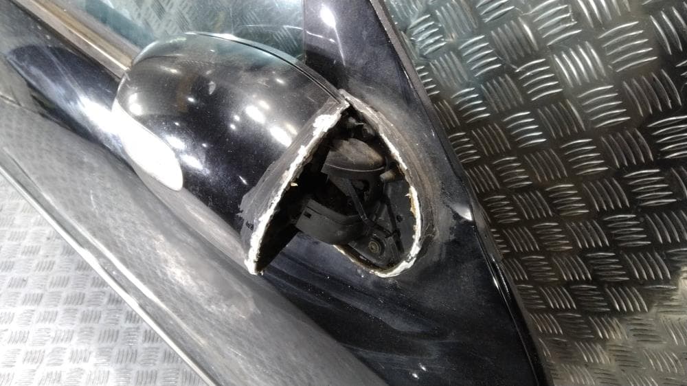 Дверь передняя правая к Mercedes E Class W211/S211 (02-06)