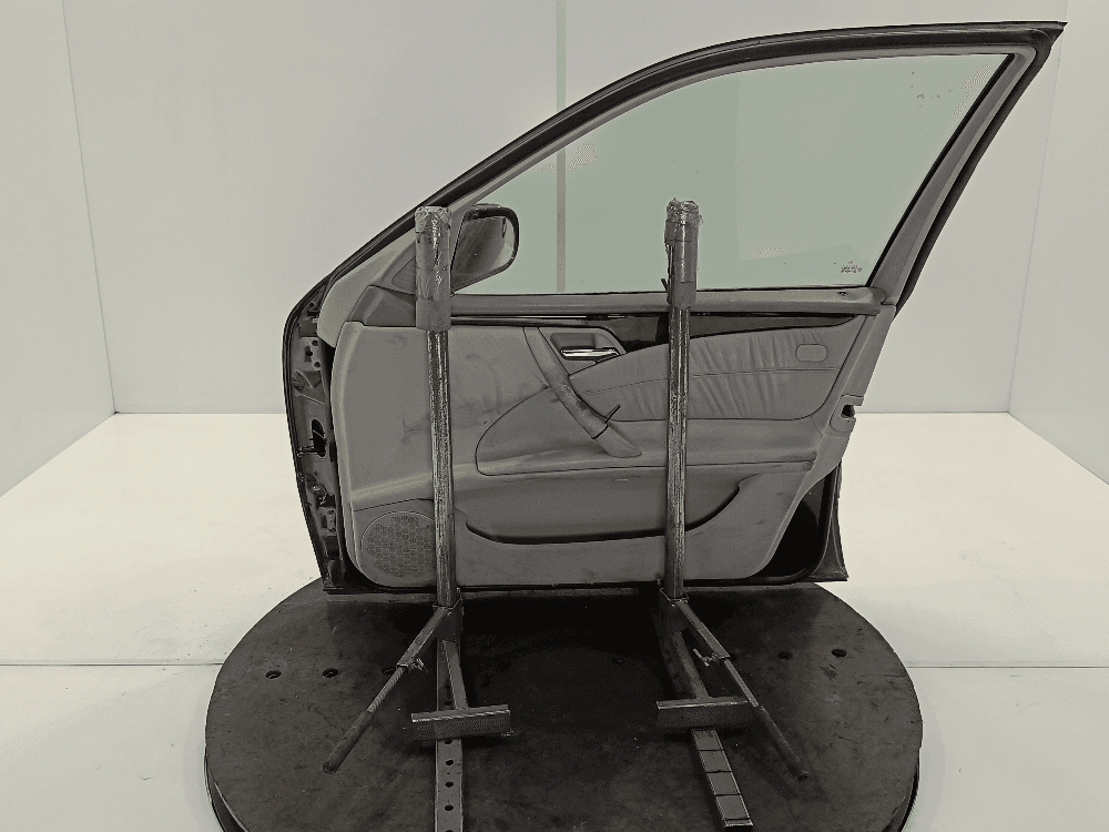 Дверь передняя правая к Mercedes E Class W210/S210 Рестайлинг (99-02)