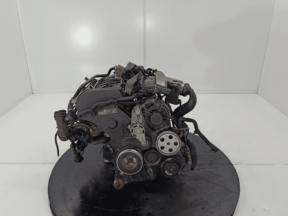 Двигатель к Audi A4 B6 (01-05)