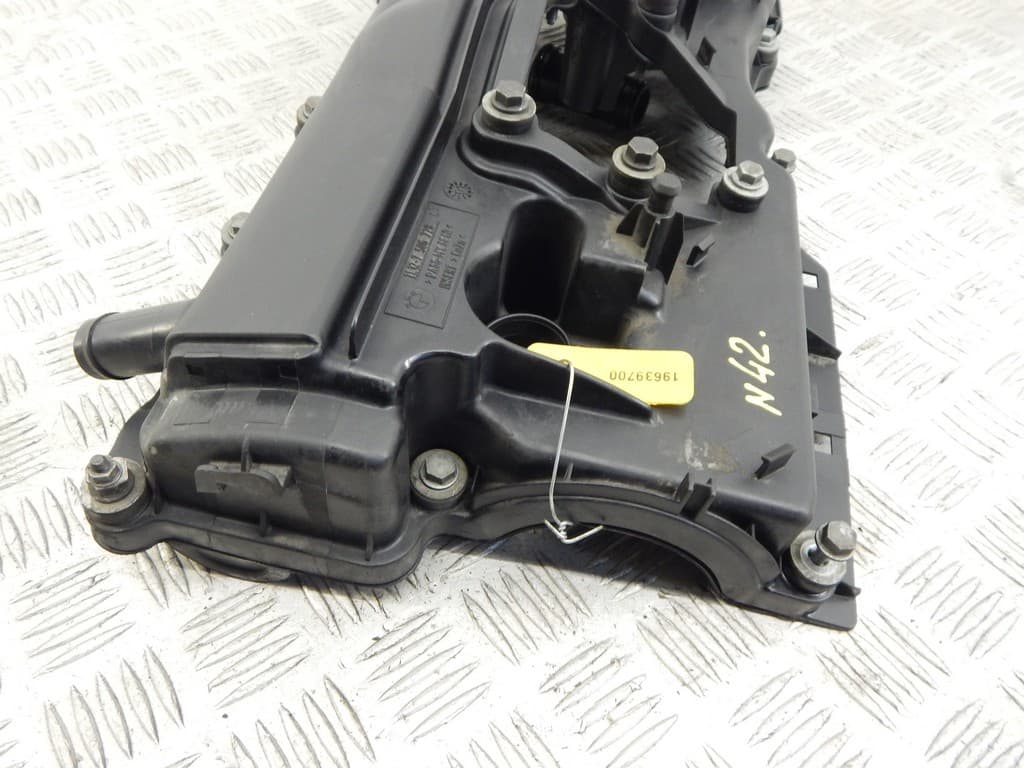 Клапанная крышка к BMW 3 E46 (97-03)