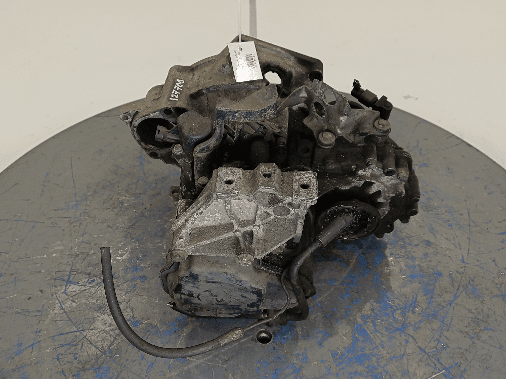КПП механическая (МКПП) к Volkswagen Golf 4 (97-06)