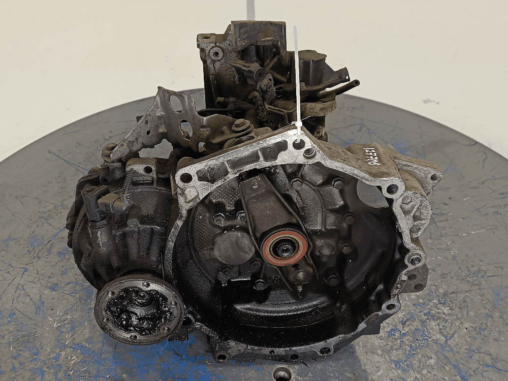 КПП механическая (МКПП) к Volkswagen Golf 4 (97-06)