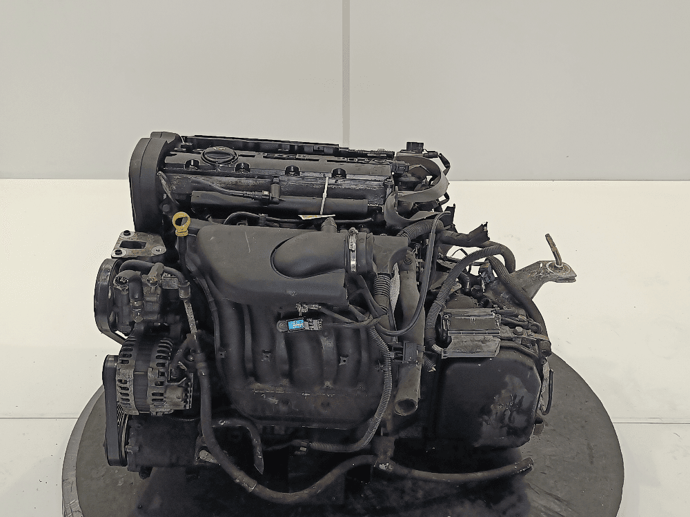Двигатель к Citroen C5 1 (01-04)