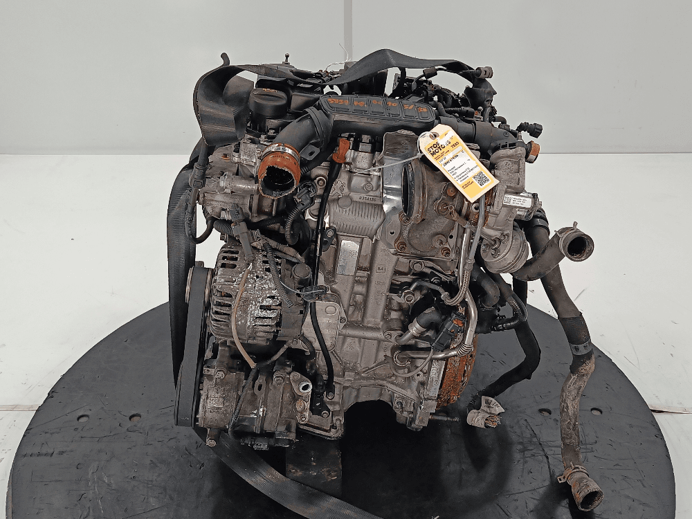 Двигатель к Peugeot 208 1 Рестайлинг (15-19)