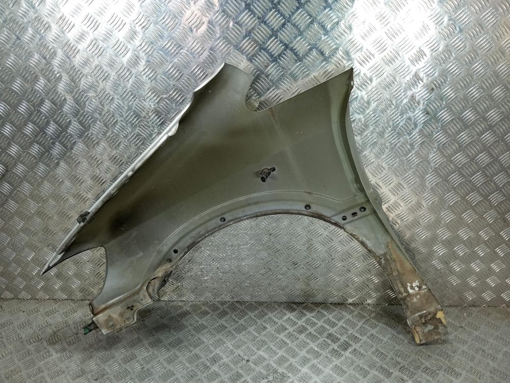 Крыло переднее правое к Opel Zafira A (99-03)